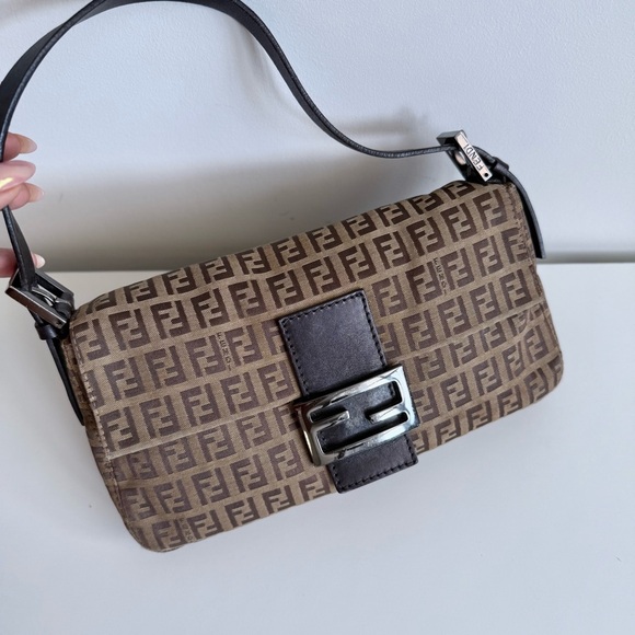 Fendi Zucchino Baguette - Picture 3 of 14